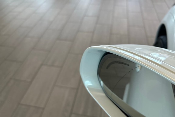 Volvo XC60 22 of 30
