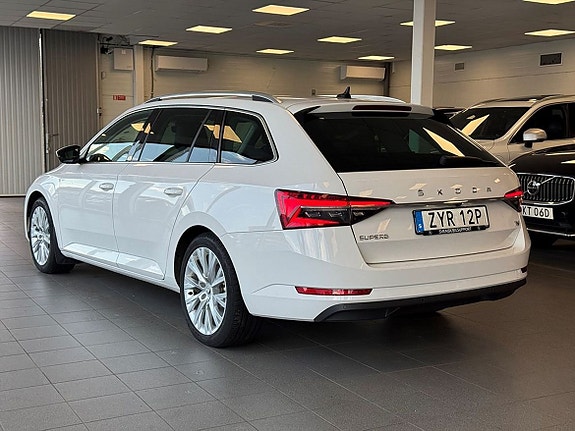 Skoda Superb 5 of 5
