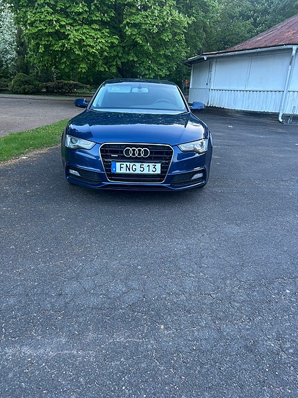Audi A5 2 of 4