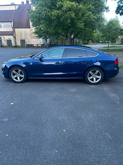Audi A5 4 of 4