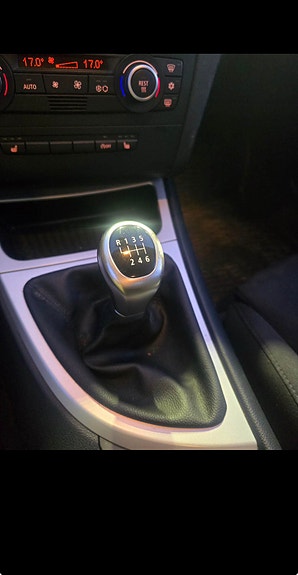 BMW 118i 5 of 5