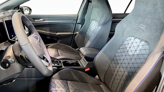 Volkswagen Golf I 11 of 15