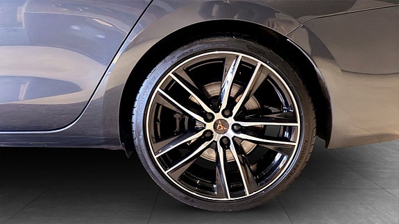 Cupra Leon 6 of 12