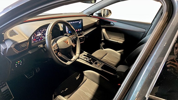 Cupra Leon 7 of 12
