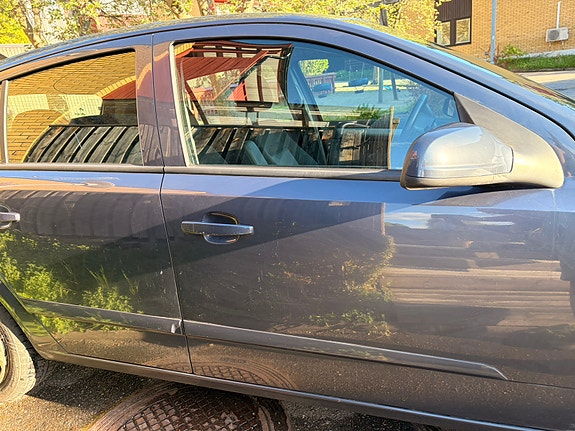 Opel Astra 3 of 5