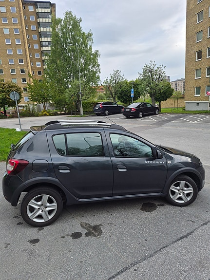 Dacia Sandero Stepway 4 of 5