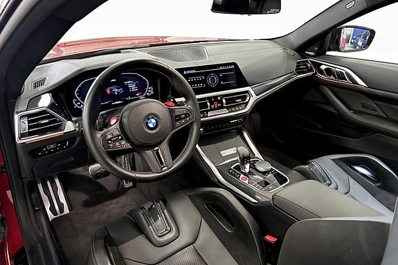 BMW M4 5 of 5