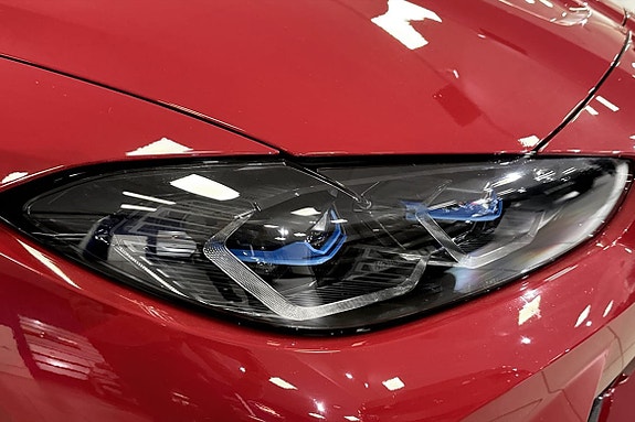 BMW M4 11 of 12