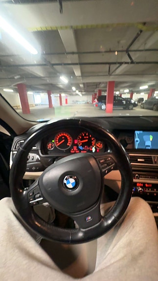 BMW 535i 6 of 9
