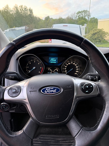 Ford Focus 5 of 6