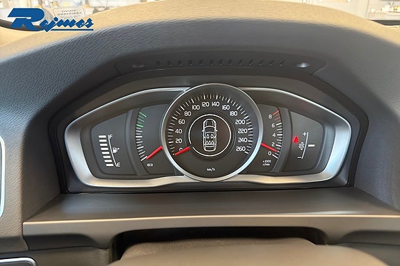Volvo S60 8 of 19
