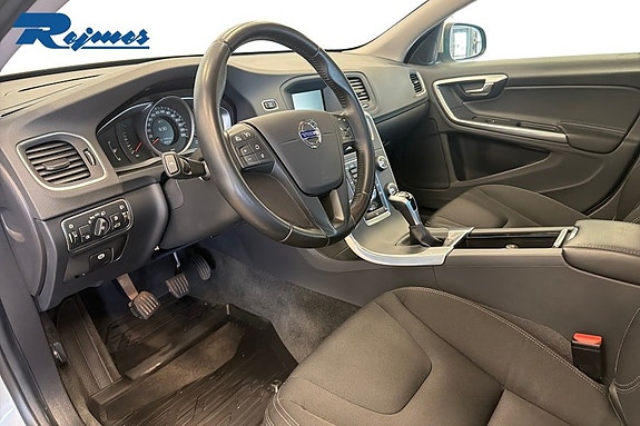 Volvo S60 6 of 19