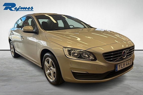 Volvo S60 19 of 19