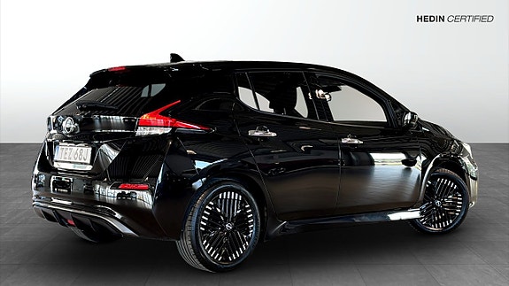 Nissan Leaf 2 of 5