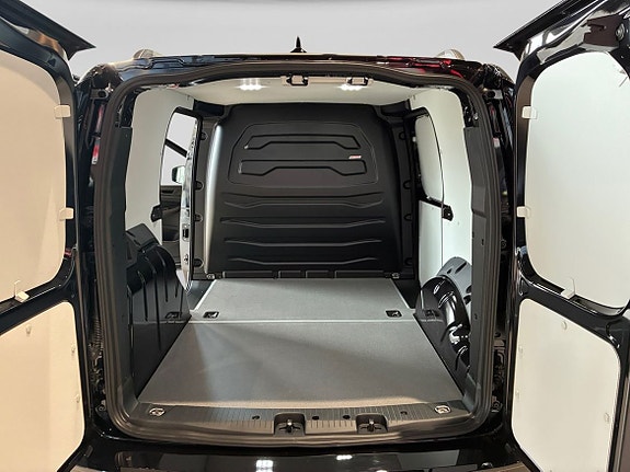 Volkswagen Caddy 15 of 15