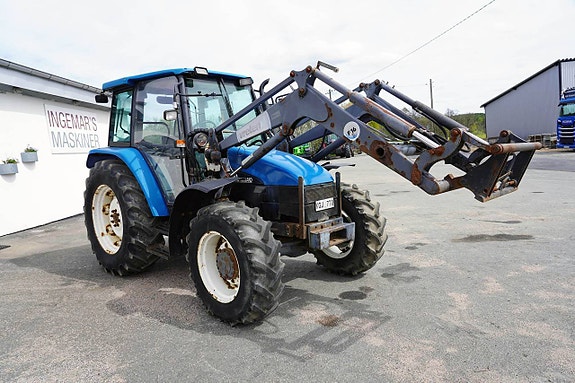 New Holland TS 90