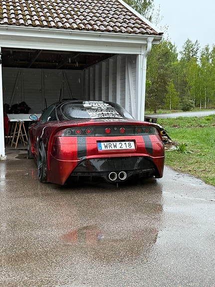 Mitsubishi Eclipse 2 of 5