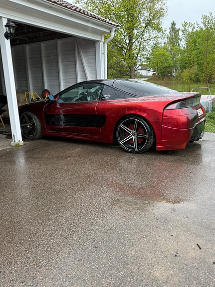 Mitsubishi Eclipse 3 of 5