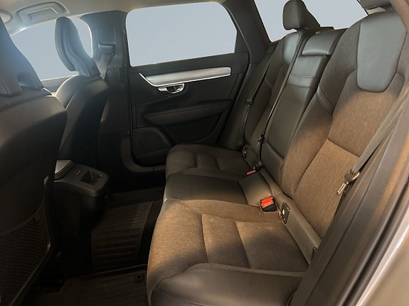 Volvo V90 Cross Country 13 of 18