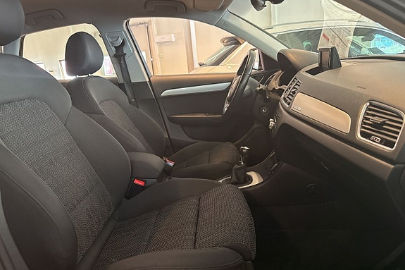 Audi Q3 10 of 14