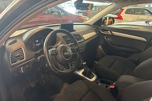 Audi Q3 5 of 5
