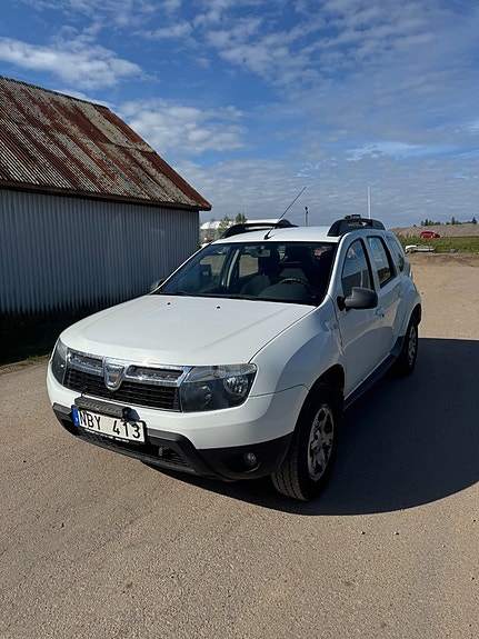 Dacia Duster 2 of 5