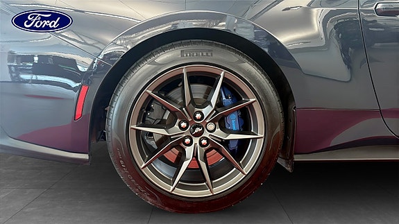 Ford Mustang 9 of 9
