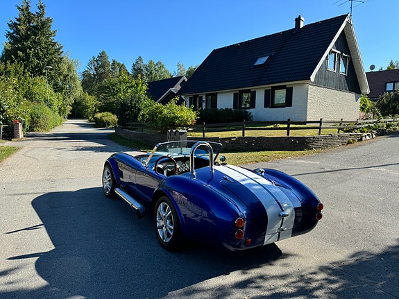 AC Cobra 3 of 5