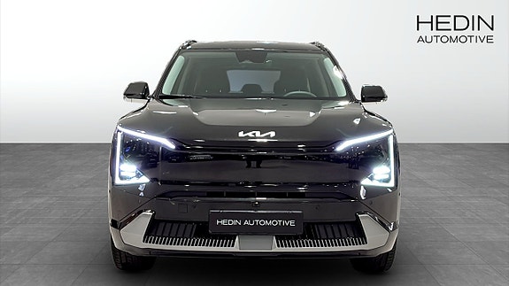 Kia EV5 7 of 15