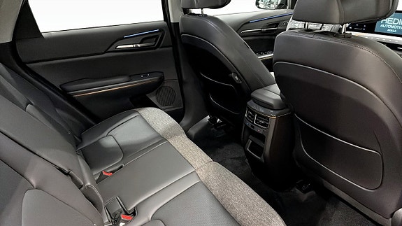 Kia EV5 9 of 15