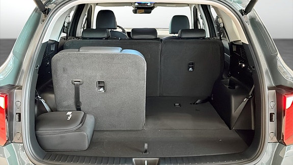 Kia Sorento 10 of 18