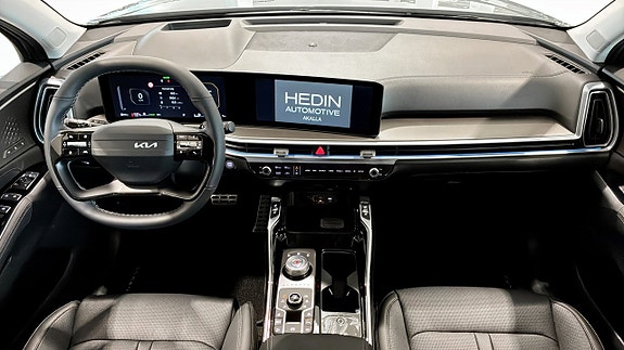 Kia Sorento 4 of 18