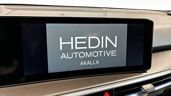 Kia Sorento 12 of 18
