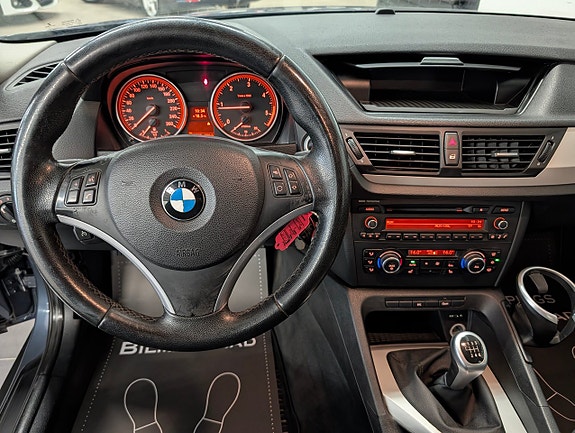 BMW X1 9 of 15