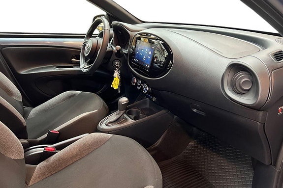 Toyota Aygo X 8 of 22