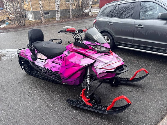 Ski-Doo Backcountry 600 Etec 2021