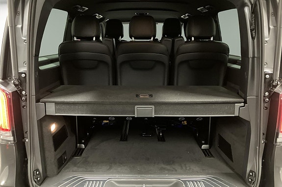 Mercedes-Benz V300 d 15 of 24