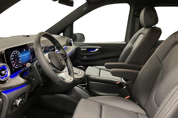 Mercedes-Benz V300 d 12 of 24