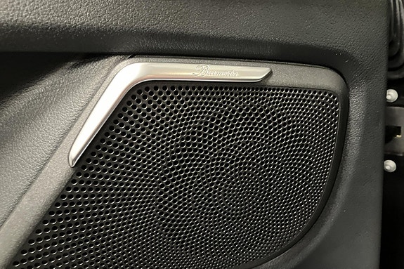 Mercedes-Benz V300 d 18 of 24
