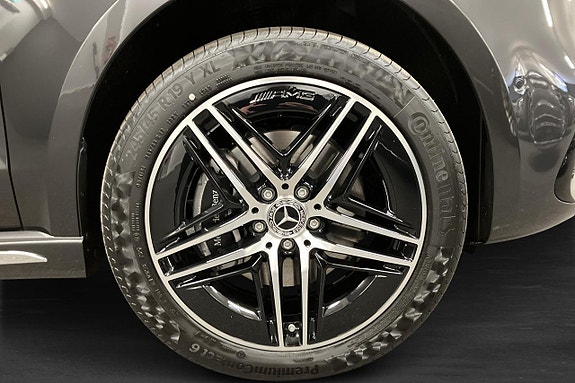 Mercedes-Benz V300 d 5 of 5