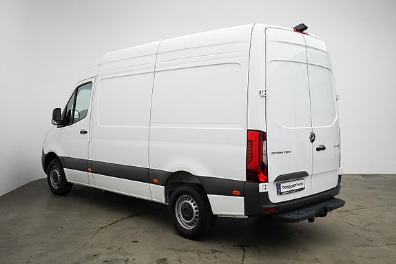 Mercedes-Benz Sprinter 317 4 of 5