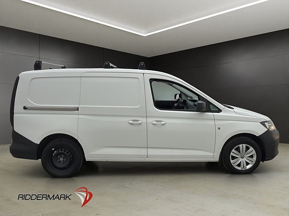 Volkswagen Caddy Maxi 2 of 5