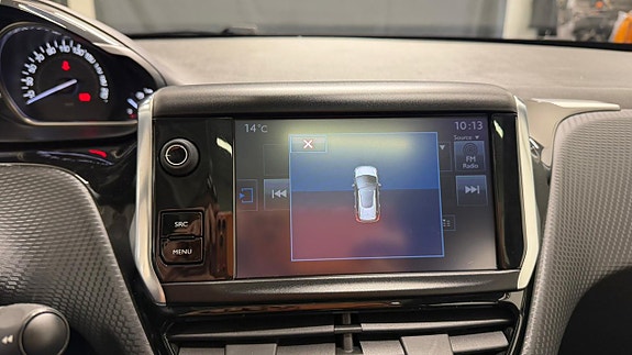 Peugeot 2008 8 of 14