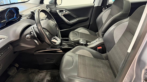 Peugeot 2008 14 of 14