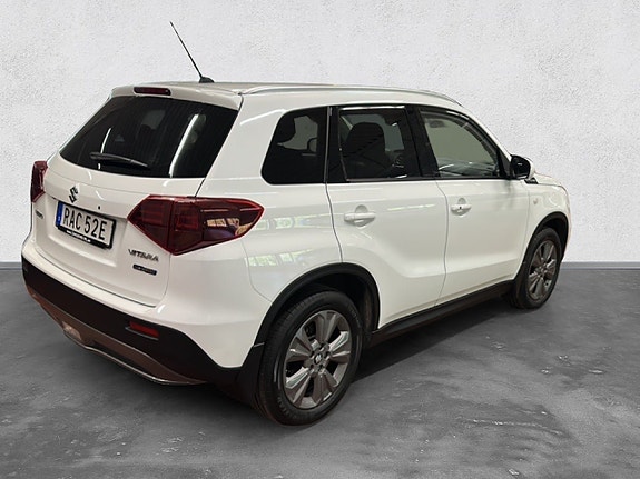 Suzuki Vitara 5 of 18
