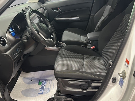 Suzuki Vitara 10 of 18