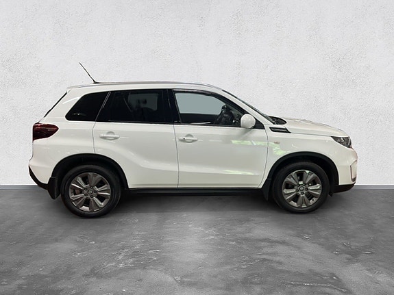 Suzuki Vitara 6 of 18