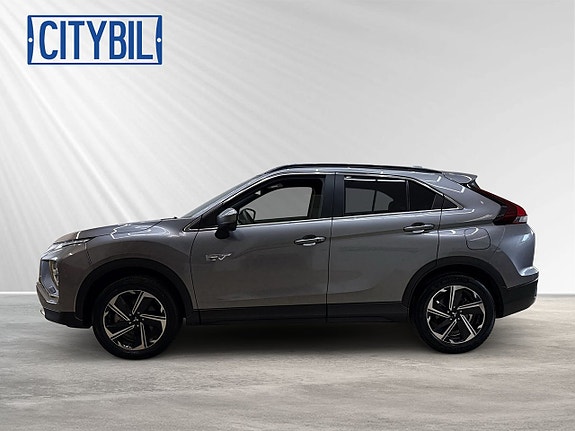 Mitsubishi Eclipse Cross 2 of 5