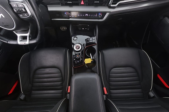 Kia Sportage 17 of 30