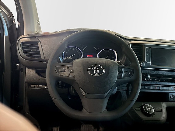 Toyota Proace 9 of 10